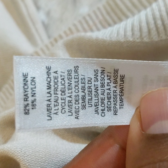 Joe Fresh| NWT Tan Long Sleeve V-Neck Sweater Rayon Blend - Picture 12 of 13